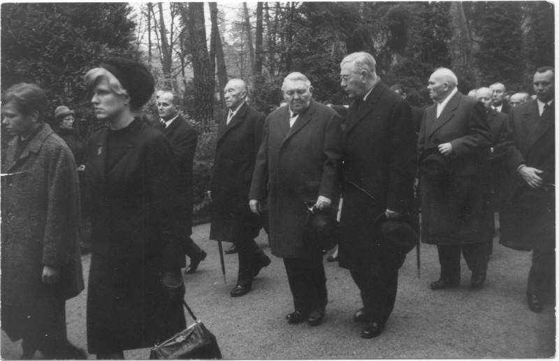 Heinrich von Brentano mit Konrad Adenauer