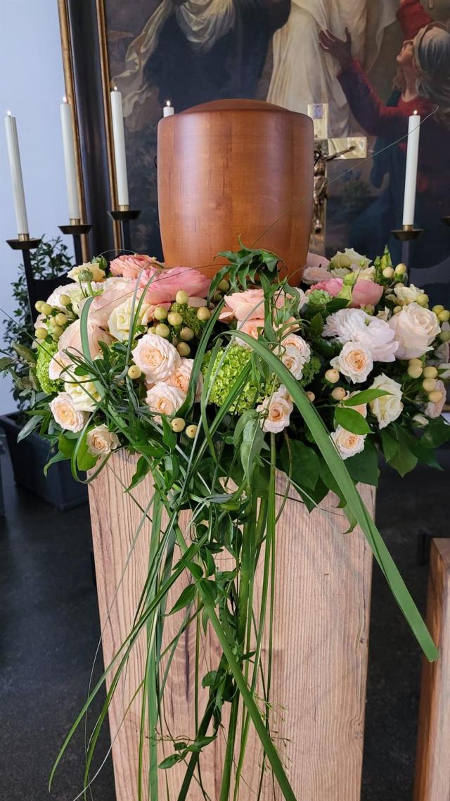 7214 Dechert Bestattungen