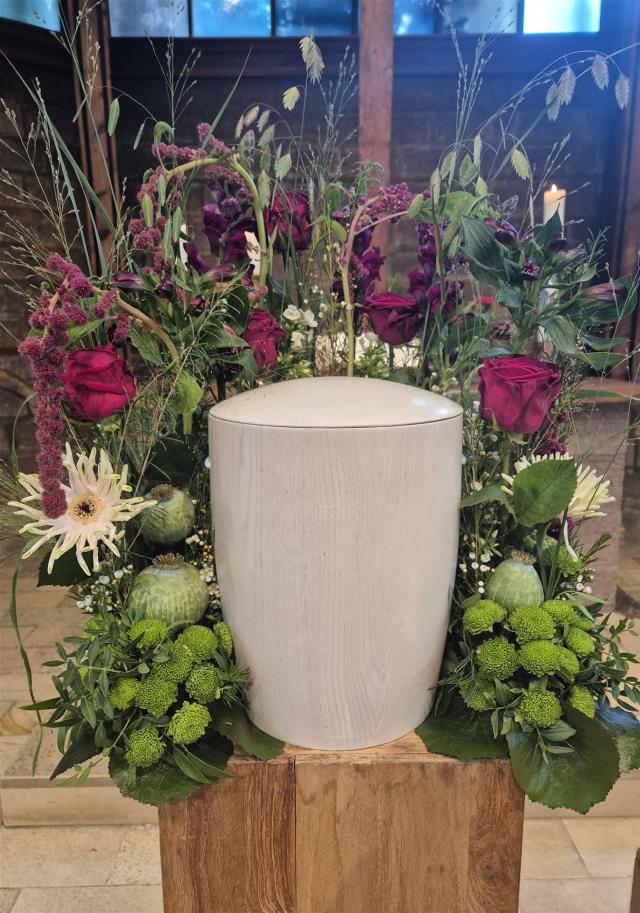 7230 DECHERT Bestattungen